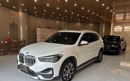 BMW X1, 2022 год, 2 200 000 рублей, 3 фотография