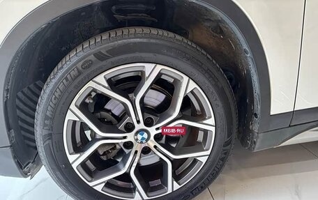 BMW X1, 2022 год, 2 200 000 рублей, 11 фотография