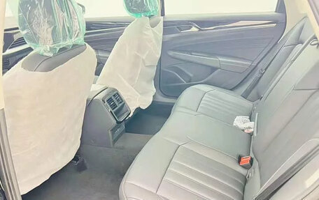 Volkswagen Passat, 2025 год, 1 805 000 рублей, 11 фотография