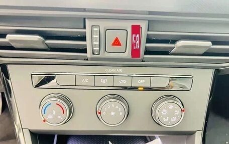 Volkswagen Passat, 2025 год, 1 805 000 рублей, 14 фотография