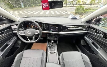 Volkswagen Passat, 2025 год, 1 820 000 рублей, 9 фотография