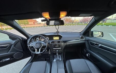 Mercedes-Benz C-Класс, 2012 год, 1 500 000 рублей, 9 фотография