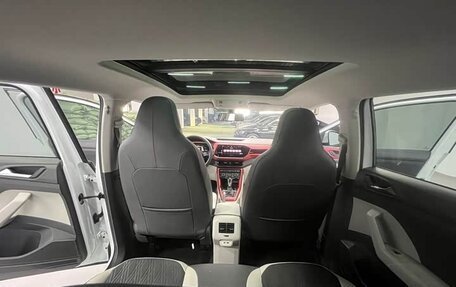 Volkswagen T-Cross I, 2022 год, 1 360 000 рублей, 18 фотография