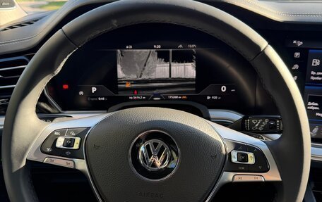 Volkswagen Touareg III, 2018 год, 4 450 000 рублей, 10 фотография