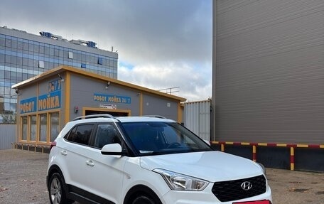 Hyundai Creta I рестайлинг, 2020 год, 1 800 000 рублей, 2 фотография