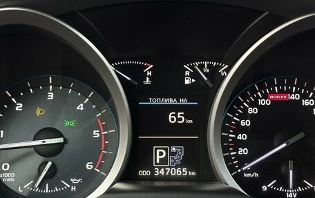 Toyota Land Cruiser 200, 2012 год, 3 199 000 рублей, 15 фотография