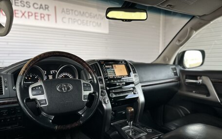 Toyota Land Cruiser 200, 2012 год, 3 199 000 рублей, 20 фотография