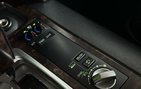 Toyota Land Cruiser 200, 2012 год, 3 199 000 рублей, 29 фотография