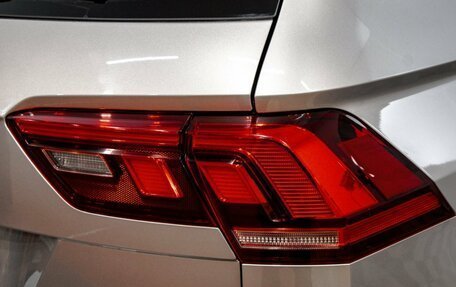 Volkswagen Tiguan II, 2021 год, 2 499 000 рублей, 9 фотография
