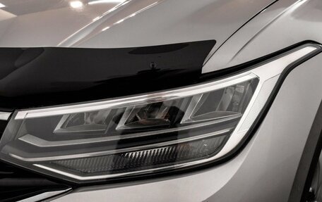 Volkswagen Tiguan II, 2021 год, 2 499 000 рублей, 8 фотография