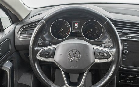 Volkswagen Tiguan II, 2021 год, 2 499 000 рублей, 14 фотография