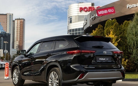 Toyota Highlander, 2025 год, 4 898 000 рублей, 5 фотография
