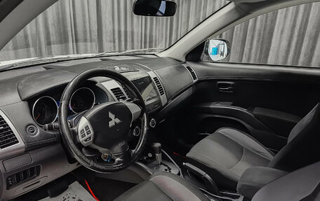 Mitsubishi Outlander III рестайлинг 3, 2010 год, 999 000 рублей, 9 фотография