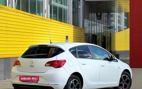 Opel Astra J, 2014 год, 699 999 рублей, 10 фотография