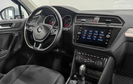 Volkswagen Tiguan II, 2019 год, 2 650 000 рублей, 12 фотография