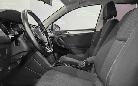 Volkswagen Tiguan II, 2019 год, 2 650 000 рублей, 9 фотография