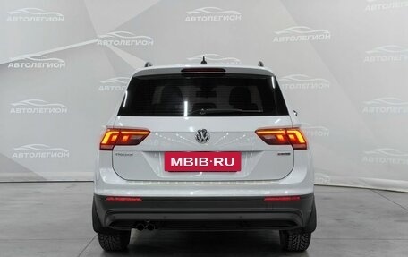 Volkswagen Tiguan II, 2019 год, 2 650 000 рублей, 4 фотография