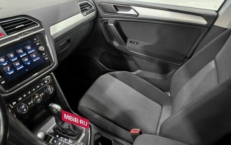 Volkswagen Tiguan II, 2019 год, 2 650 000 рублей, 11 фотография