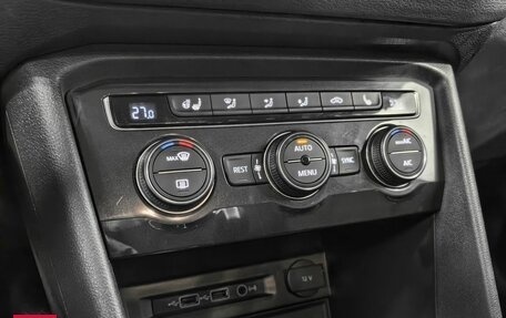 Volkswagen Tiguan II, 2019 год, 2 650 000 рублей, 20 фотография
