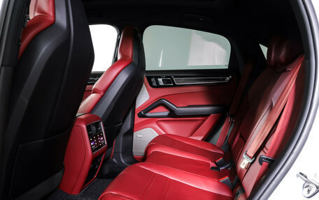 Porsche Cayenne III, 2022 год, 11 000 000 рублей, 11 фотография