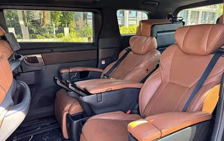 Toyota Alphard, 2024 год, 9 155 000 рублей, 2 фотография