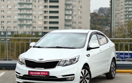 KIA Rio III рестайлинг, 2015 год, 799 999 рублей, 1 фотография