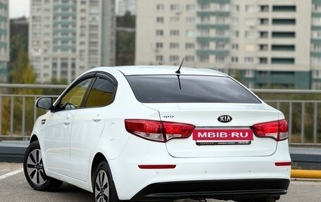 KIA Rio III рестайлинг, 2015 год, 799 999 рублей, 7 фотография