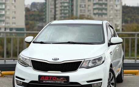KIA Rio III рестайлинг, 2015 год, 799 999 рублей, 17 фотография