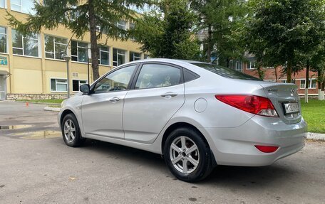 Hyundai Solaris II рестайлинг, 2012 год, 630 000 рублей, 3 фотография