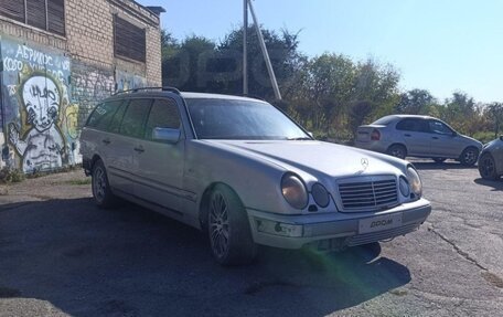 Mercedes-Benz E-Класс, 1998 год, 125 000 рублей, 3 фотография