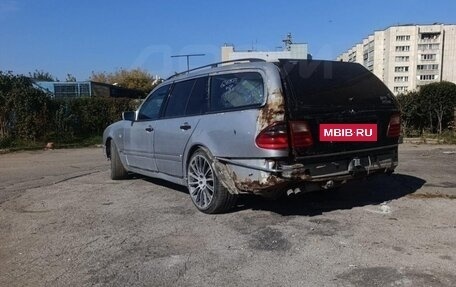 Mercedes-Benz E-Класс, 1998 год, 125 000 рублей, 4 фотография