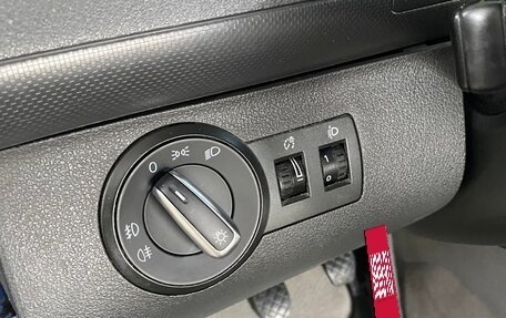 Volkswagen Caddy III рестайлинг, 2006 год, 610 000 рублей, 16 фотография
