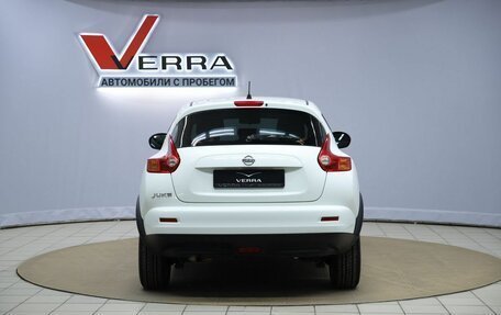 Nissan Juke II, 2013 год, 990 000 рублей, 6 фотография