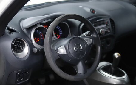 Nissan Juke II, 2013 год, 990 000 рублей, 11 фотография
