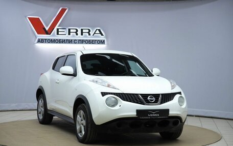 Nissan Juke II, 2013 год, 990 000 рублей, 3 фотография