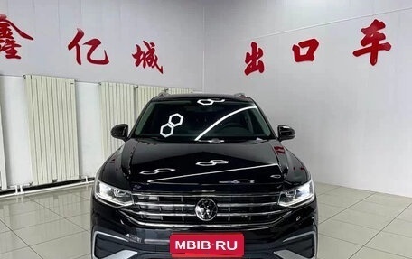 Volkswagen Tiguan II, 2023 год, 1 900 000 рублей, 1 фотография
