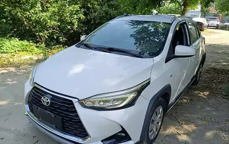 Toyota Yaris XP150 рестайлинг, 2021 год, 959 000 рублей, 1 фотография