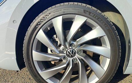 Volkswagen Passat CC, 2022 год, 3 850 000 рублей, 4 фотография