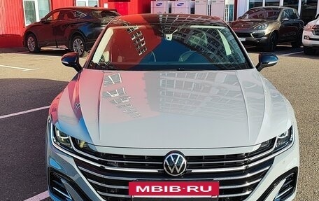 Volkswagen Passat CC, 2022 год, 3 850 000 рублей, 7 фотография