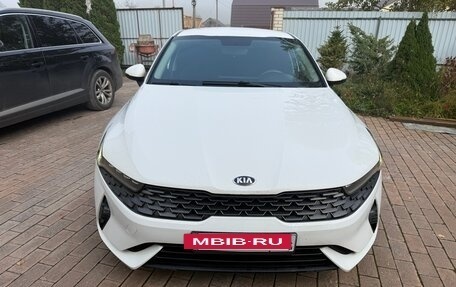 KIA K5, 2020 год, 1 600 000 рублей, 2 фотография