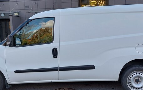 Fiat Doblo II рестайлинг, 2020 год, 1 000 000 рублей, 2 фотография