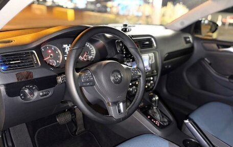 Volkswagen Jetta VI, 2013 год, 929 000 рублей, 10 фотография