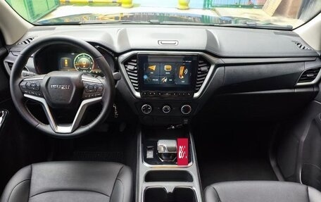 Isuzu D-Max, 2024 год, 3 095 000 рублей, 4 фотография