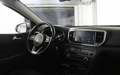 KIA Sportage IV рестайлинг, 2020 год, 2 099 990 рублей, 12 фотография