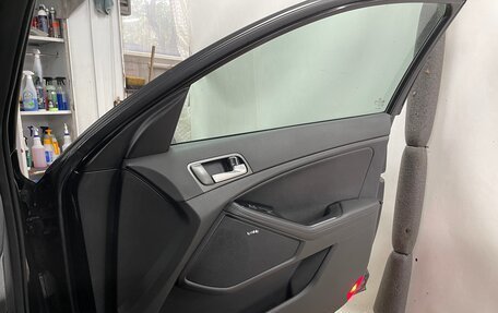 KIA Optima III, 2014 год, 1 300 000 рублей, 29 фотография