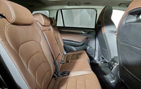 Skoda Kodiaq I, 2025 год, 4 550 000 рублей, 16 фотография