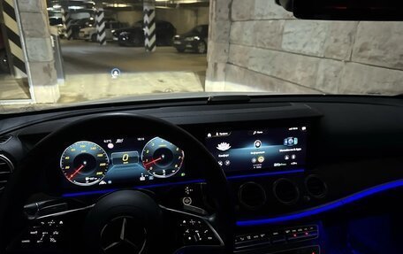 Mercedes-Benz E-Класс, 2021 год, 4 750 000 рублей, 6 фотография