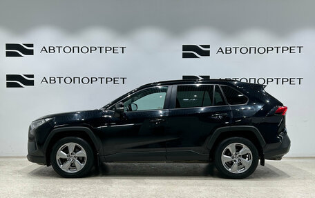 Toyota RAV4, 2021 год, 2 799 000 рублей, 4 фотография