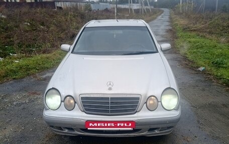 Mercedes-Benz E-Класс, 1999 год, 350 000 рублей, 5 фотография