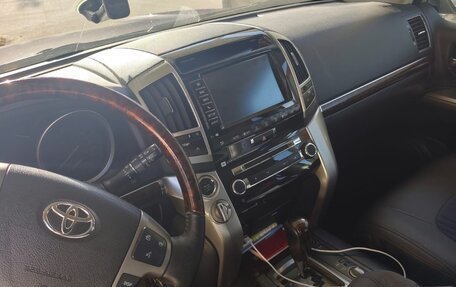 Toyota Land Cruiser 200, 2012 год, 3 фотография